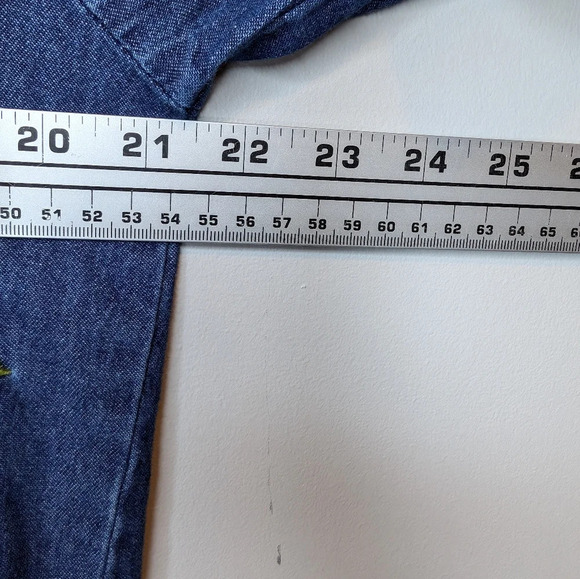 Karen Scott Fall Leaf Plaid Butterfly Embroidered Denim Button Down M Autumn - Picture 9 of 10